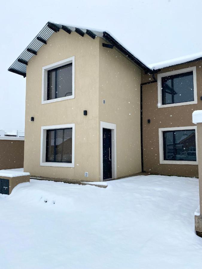 埃斯克尔Habitat 268公寓 外观 照片